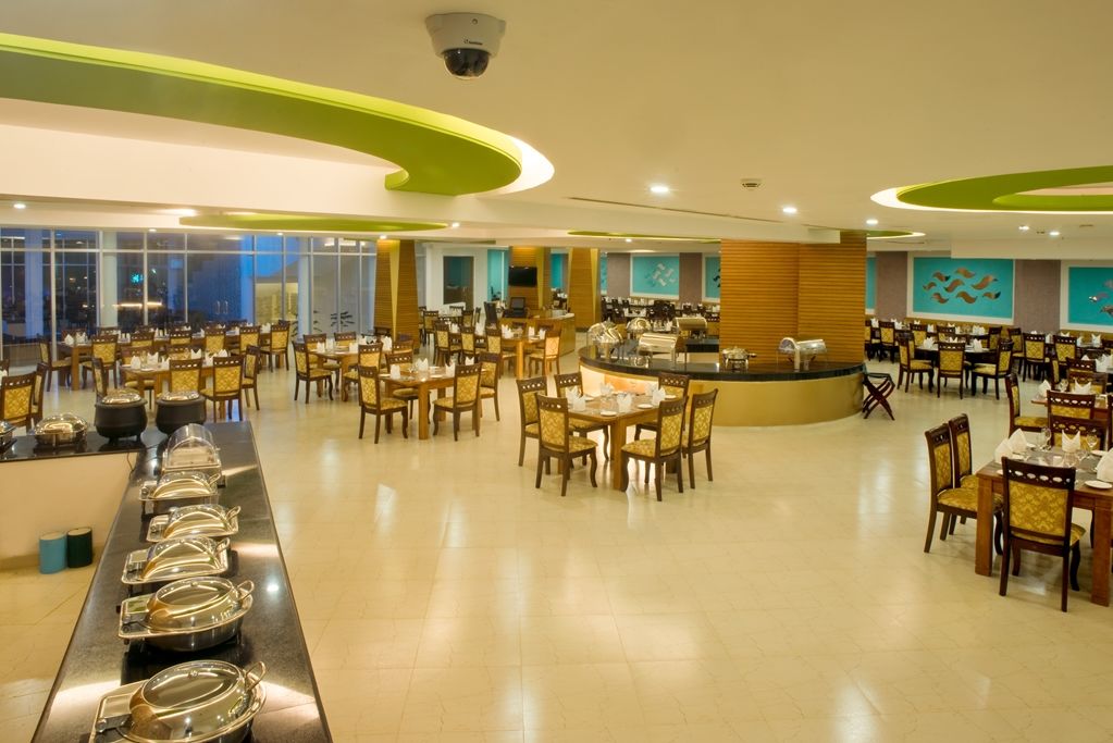 Royal Tulip Sea Pearl Beach Resort & Spa Кокс-Базар Ресторан фото