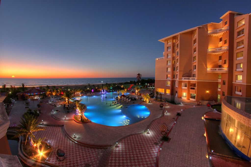 Royal Tulip Sea Pearl Beach Resort & Spa Кокс-Базар Екстер'єр фото
